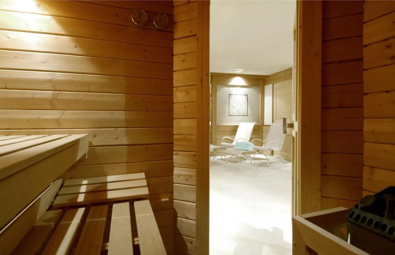 Le Chalet Des Cimes Aparthotel La Plagne