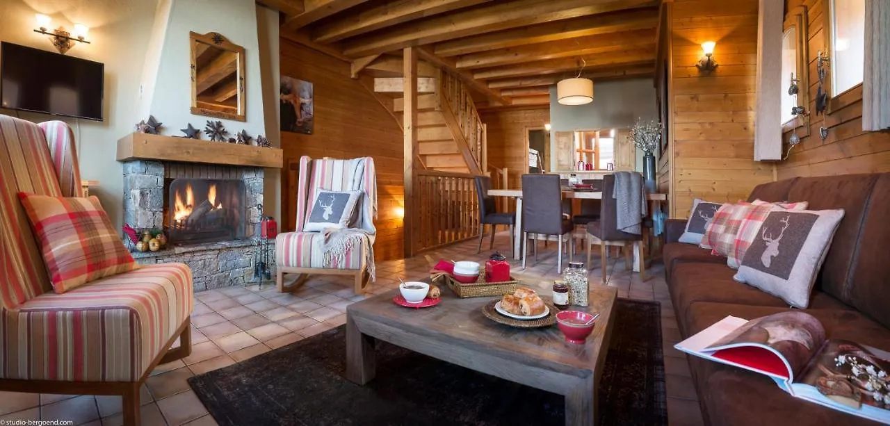 Le Chalet Des Cimes Aparthotel La Plagne 4*,  France