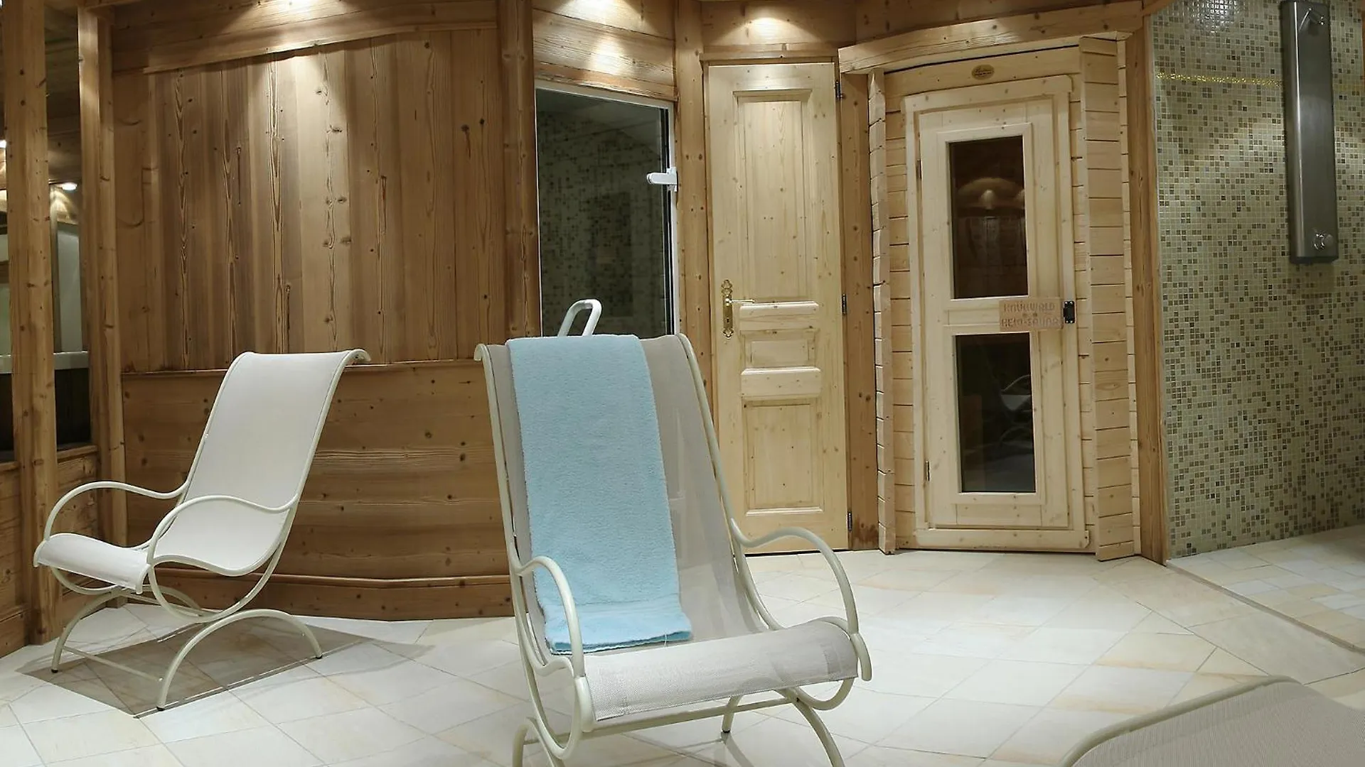 Le Chalet Des Cimes Aparthotel La Plagne