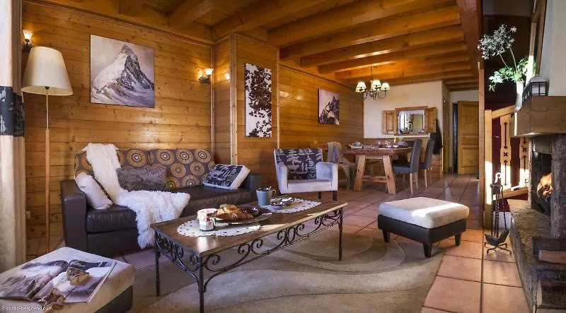 Le Chalet Des Cimes Aparthotel La Plagne