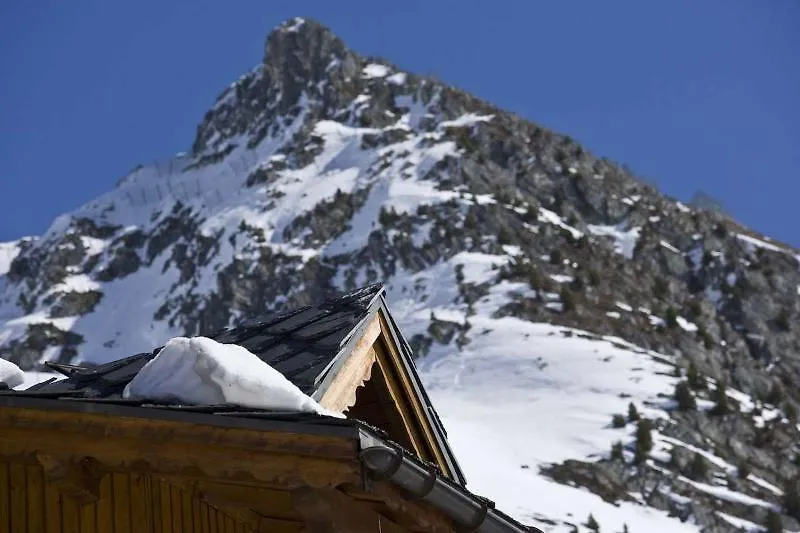 Le Chalet Des Cimes Aparthotel La Plagne 4*,