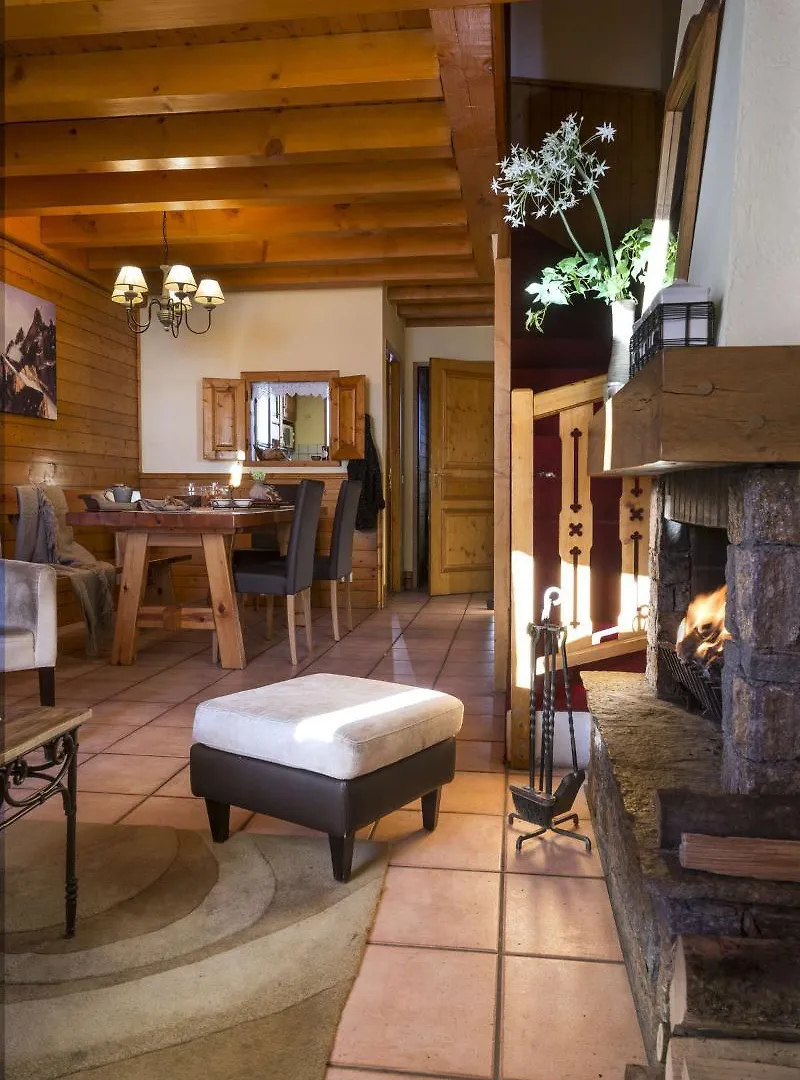 Le Chalet Des Cimes Aparthotel La Plagne